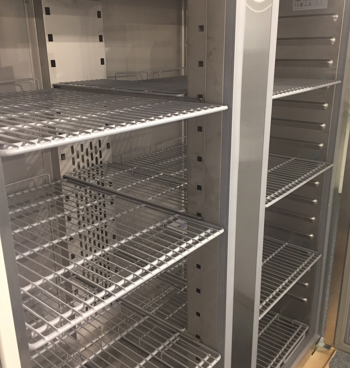 Kjøleskap 1400 l.<br>Cool Head QR14